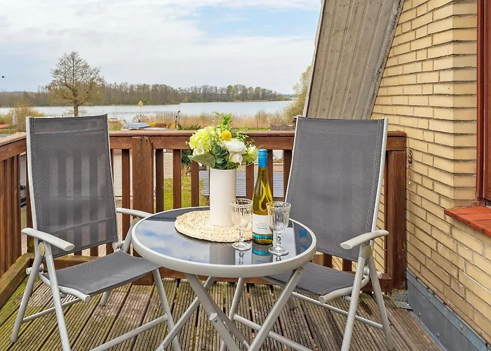 Haus Schwanensee Seeblick Bischofsee 公寓 *